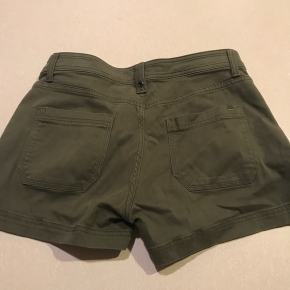 Calvin Klein Army Green Shorts - Picture 2 of 3